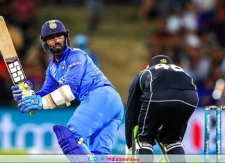 Harbhajan has his say on Dinesh Karthik denying single to Krunal Pandya Harbhajan has his say on Dinesh Karthik denying single to Krunal Pandya