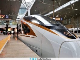 Superfast bullet train that run with the speed of airplane