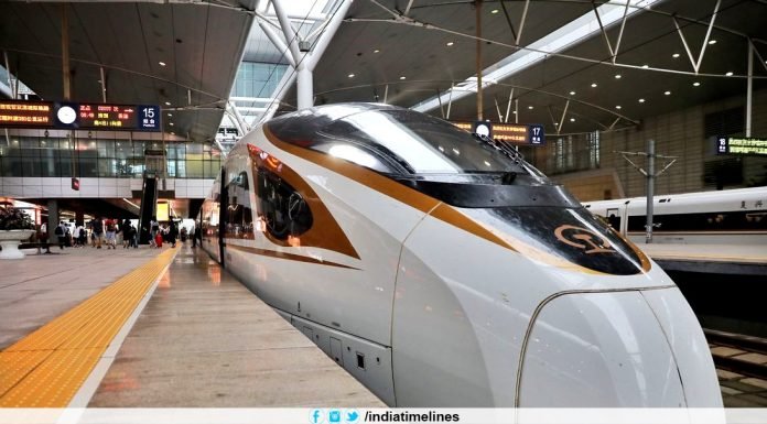 Superfast bullet train that run with the speed of airplane