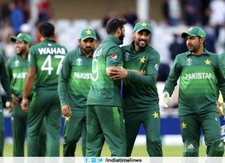 Pakistan beat England in World Cup