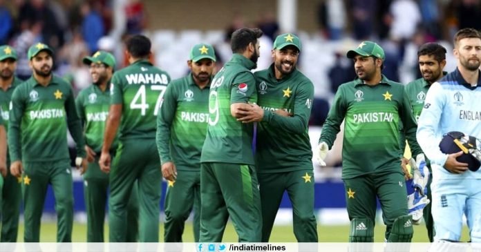 Pakistan beat England in World Cup