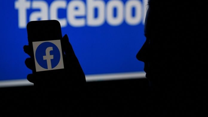 Facebook data: Facebook claims, government asks 40300 users data