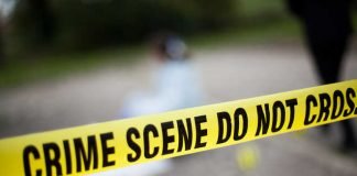 finance personnel shot and robbed for Rs 2.5 lakh