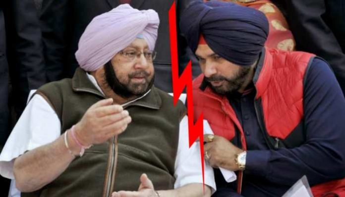 Punjab Congress Crisis: Navjot Singh Sidhu's visit to Shri Harmandir Sahib becomes 'power show' Punjab Congress Crisis: Navjot Singh Sidhu's visit to Shri Harmandir Sahib becomes 'power show'