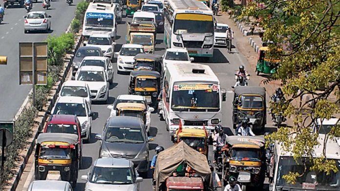 In Mumbai traffic police will not stop the vehicle and check the documents - New order issued In Mumbai traffic police will not stop the vehicle and check the documents - New order issued